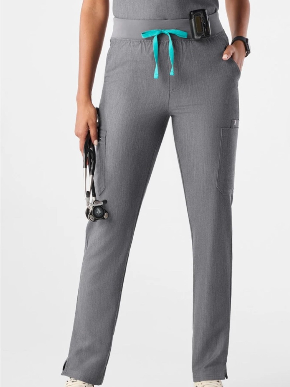High Waisted Yola Skinny Scrub Pants in Graphite